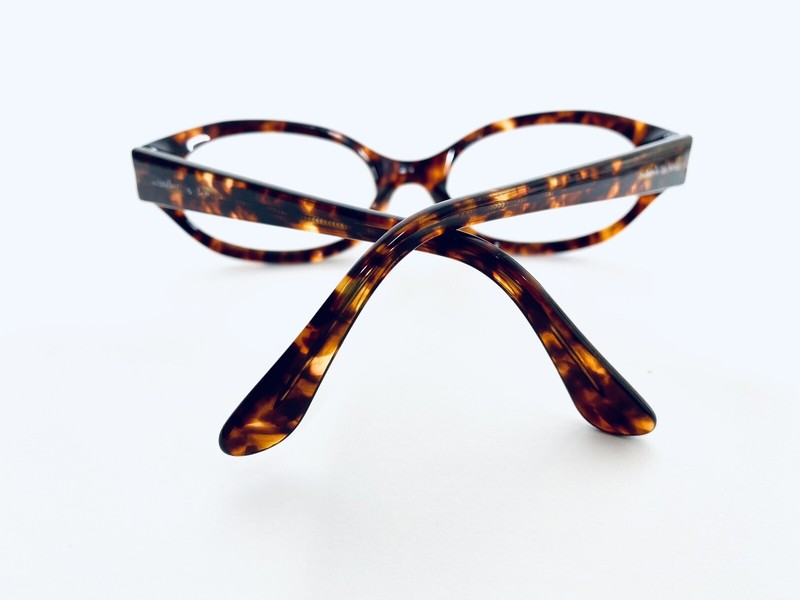 VTG Elizabeth Arden Brown Tortoise Lucite Oval Glasses EA SUN 50 15 130 gallery
