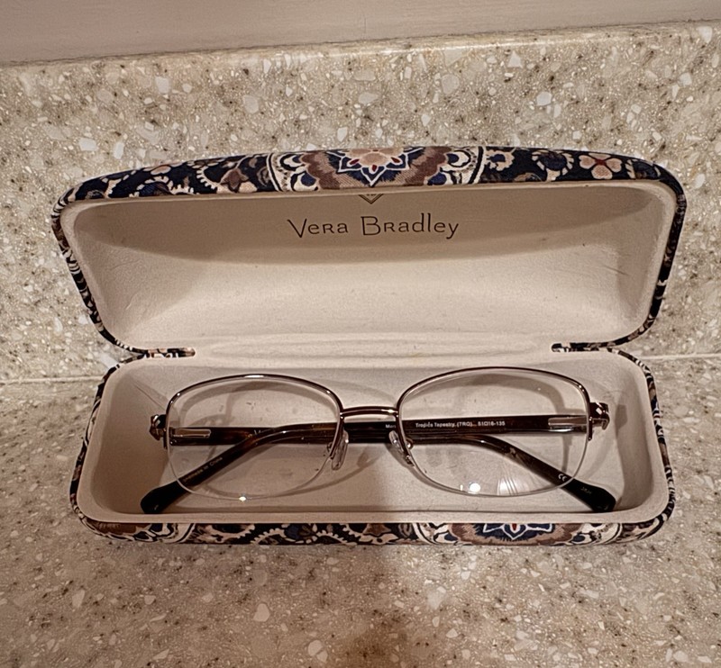 Vera Bradley Marian (TRO) Eyeglasses Frame 51-16-135 Square Rim READ DESCRIPTION