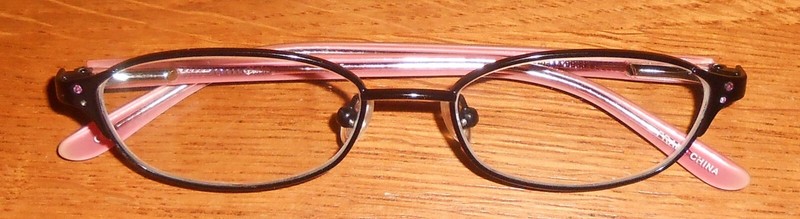 Barbie Children's Glasses Model B339 Frame 46-15-125 With Black Carrying Case gallery