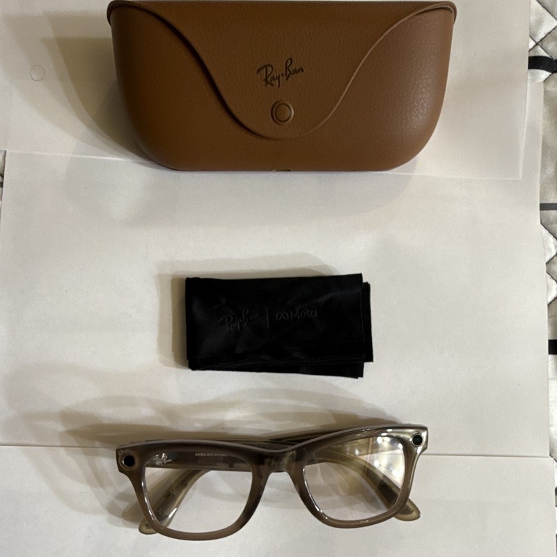 Ray-Ban Meta Wayfarer Smart Glasses gallery