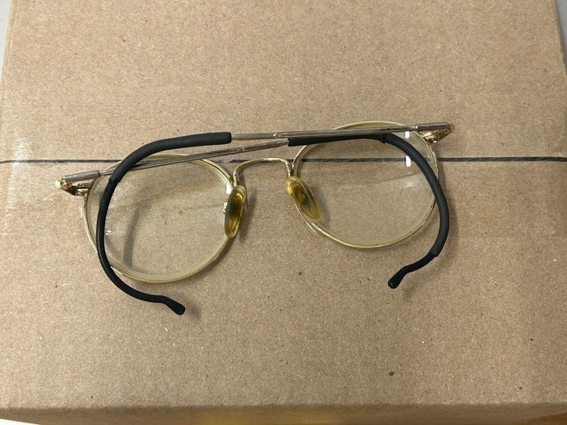 Marchon Flexon Eyeglasses Frames Matte Black Gold Round Cable Ear 48-19-135 gallery