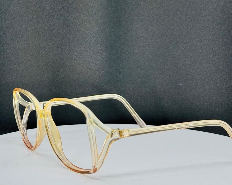VTG OCEANS O 36 2 Womens Tan Glam Butterfly Full Rim Eyeglasses FRAMES ONLY gallery