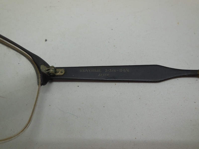 H10 Universal Black Floral Vtg Eyeglasses Frame Alum 3 3/4-5 3/4 Cat Eye gallery