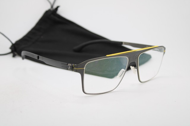 NEW IC! BERLIN MERCEDES BENZ AMG 05 BLACK YELLOW AUTHENTIC EYEGLASSES 53-16 gallery