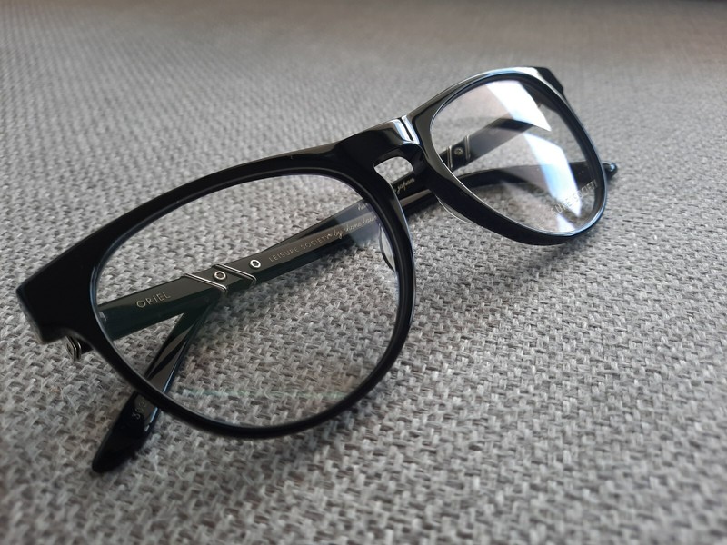 LEISURE SOCIETY Eyeglasses Model ORIEL Color Antique Silver  Shinny Black 53-19