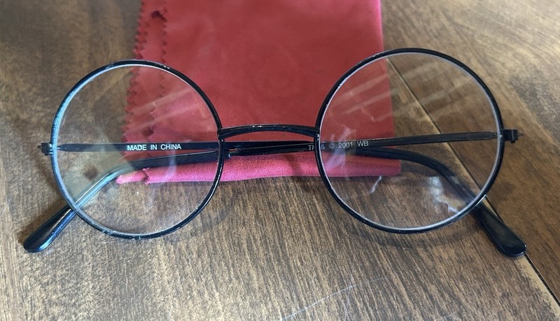RARE 2001 Harry Potter Chamber of Secrets Warner Bros Promotional Glasses