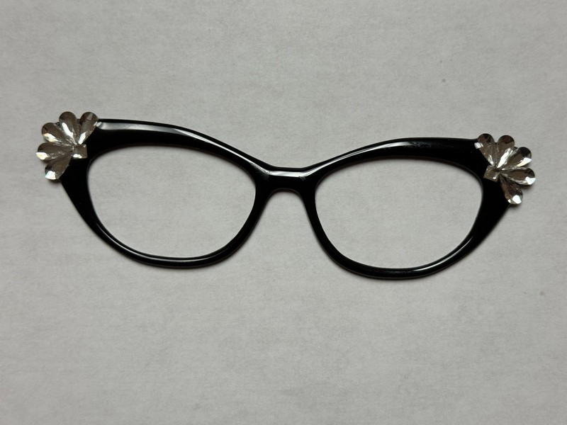 Ella Pair Eyewear Compatible Custom Magnetic Topper Top Frame