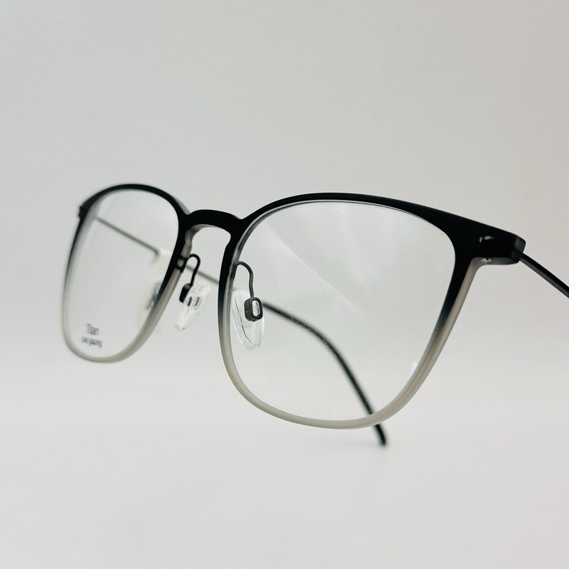 Vistan eyeglasses Men Ladies Oval Black Grey Matte Titanium Mod. 69011-3 New gallery