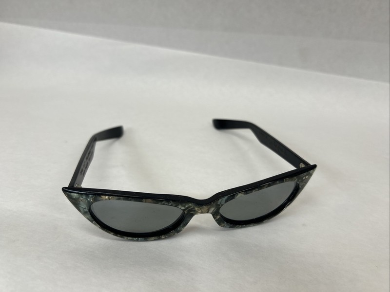 Vintage 50s-60s Cool-Ray Polaroid N140 Cari Michelle Design Cat Eye Women’s MINT gallery