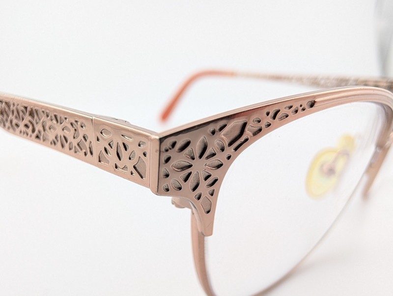 Karen Kane Eyeglasses, Frames Only, Desert Rose, 50-16-135, Metal, Rose Gold gallery