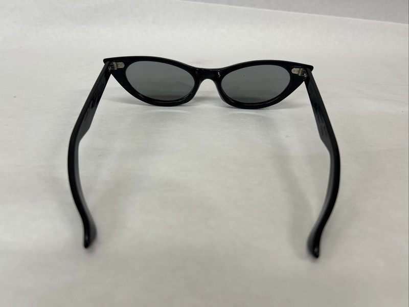 Vintage 50s-60s Cool-Ray Polaroid N140 Cari Michelle Design Cat Eye Women’s MINT gallery