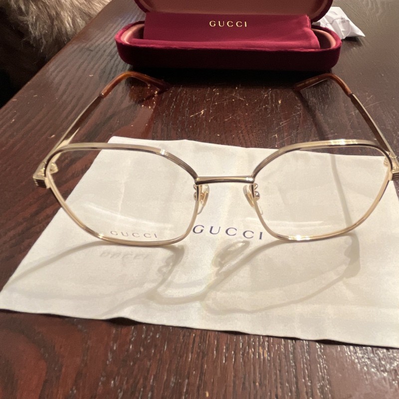 Gucci Gold Metal Geometric Full Rim Eyeglass Frames Unisex Adults Designer gallery