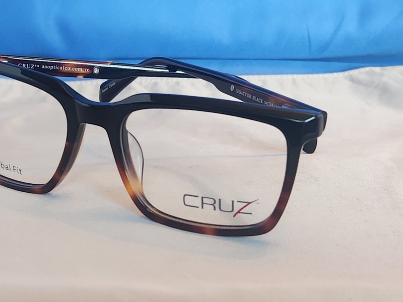 New Men's Cruz Eyeglass Frame Legacy Drive Black Plastic 54-18-145 gallery