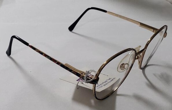 Vintage FRENCH TOAST Eyeglasses 396 F46 Multi Color Spring Hinges Uni-fit Bridge gallery