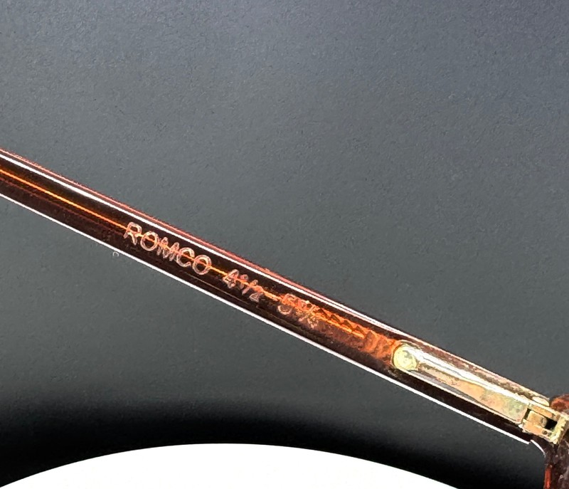 VTG ROMCO 4 1/2 - 5 3/4 Brown Unisex Square Full Rim Eyeglasses FRAMES ONLY gallery
