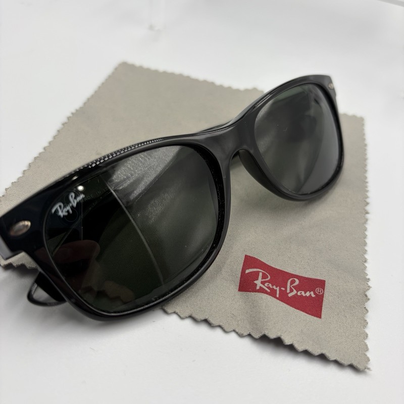 Ray-Ban RB 2132 New Wayfarer 901 Black Authentic Sunglasses 55-18 w/ Case gallery