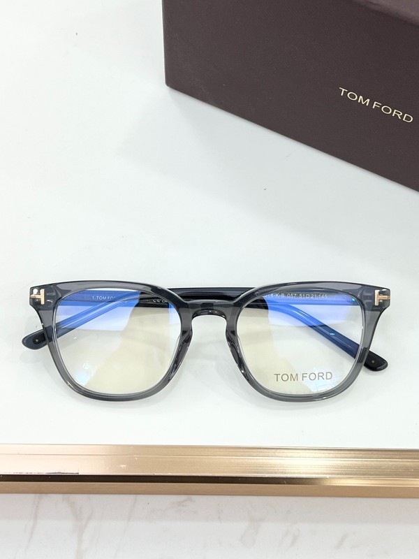 Tom Ford FT6014-K Sunglasses51-21-145 Transparent Smoke Gray Frame Demo Lens gallery