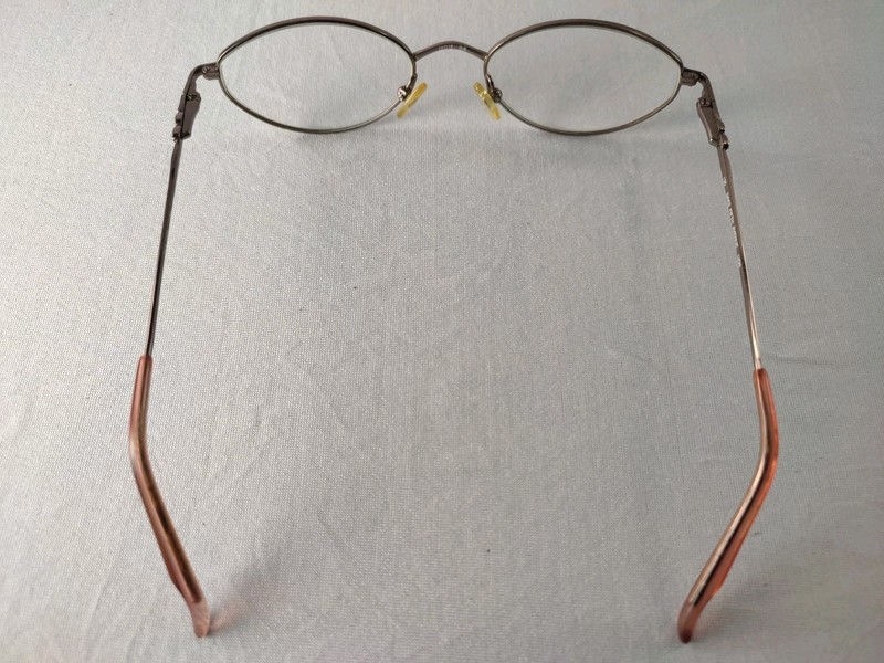 Saks Fifth Avenue UG9 Plum Burgundy Oval Metal Eyeglass Frames Women 48-18-130 gallery