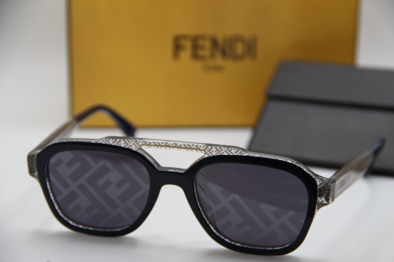 NEW FENDI FE40076U 90X BLUE GREY AUTHENTIC SUNGLASSES W/CASE 52-19