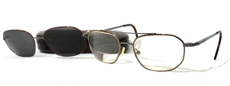 Innovative Technology INF-T22 Eyewear 54-17-140 gunmetal eyeglass frame w/ Clip