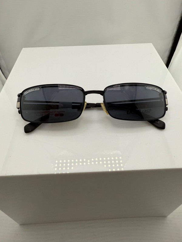 Easy Twist CT 207 Black With Polarized Clip On Eyeglass Frame. NWT