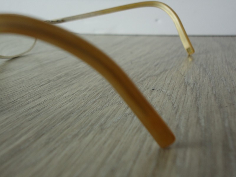 Liz Claiborne Glasses-Frames Only-L297 OFJ4 135 Ivory with Gold Toned Hardware gallery