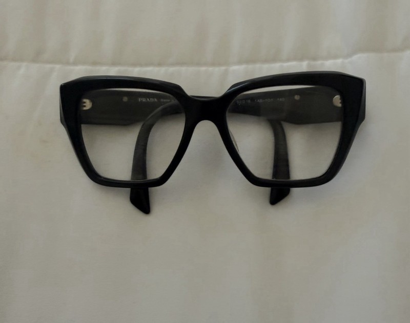 Luxury Designer Eyeglass Lot Prada Saint Laurent (ysl) Oakley And Tory Burch gallery