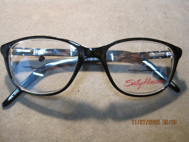 SALLY HANSEN 22 BLACK New Optical Eyeglass Frame For Women