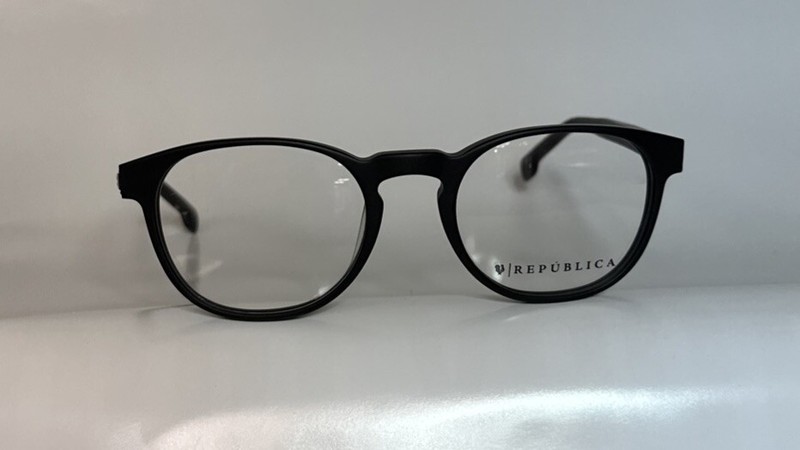 REPUBLICA -Louisville- Black- Unisex Eyeglasses Frame 49-20-140mm Designer Oval