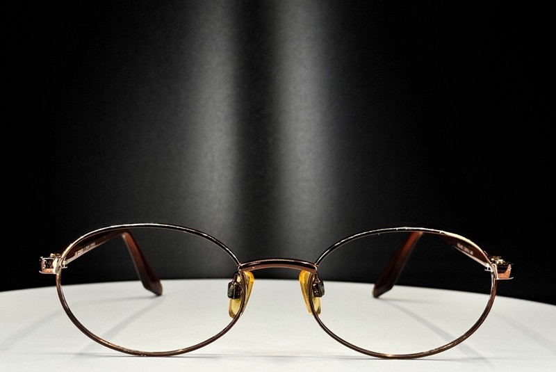 VTG CAPEZIO 15 SHINY COPPER Womens Classic Oval Full Rim Eyeglasses FRAMES ONLY gallery