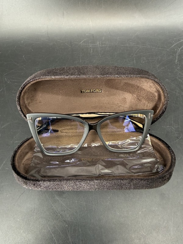 Tom Ford TF5844 B 55 15 140 Matte Black Butterfly Full Rim Eyeglasses