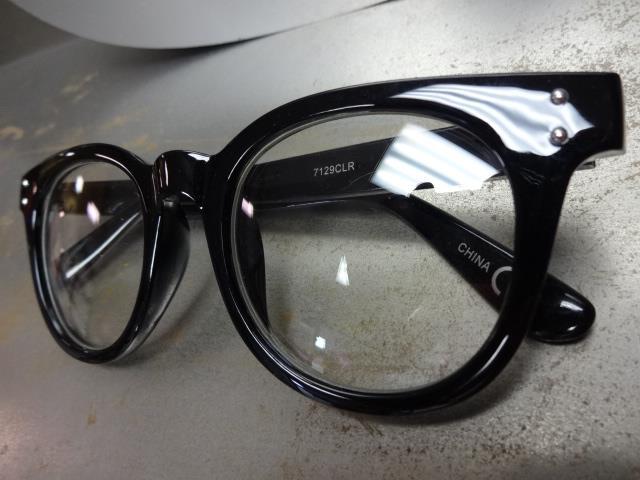 Men or Women CLASSIC VINTAGE 50's RETRO Style Clear Lens EYE GLASSES Black Frame gallery