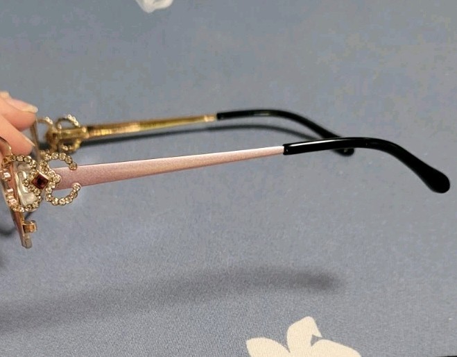 CAVIAR Champagne Series M5609 Pink/Austrian Crystals Eyeglass Frames 54-15-135 gallery