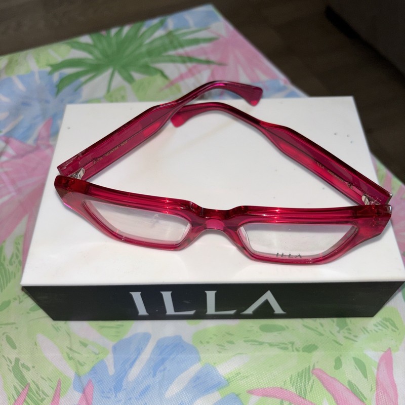 ILLA EYEGLASSES FRAMES / VALENTINA PINK 51/20/135 W CASE gallery