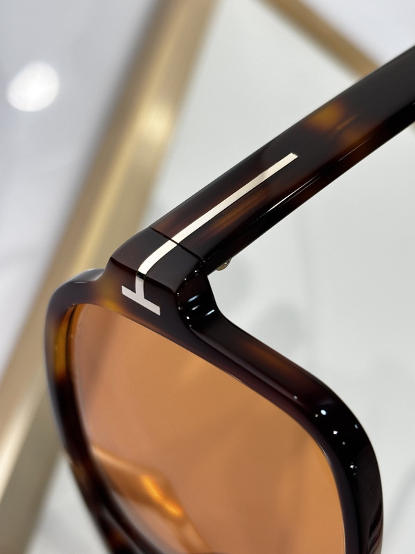 TOM FORD TF884 Orange Lenses Tortoiseshell Frame Eyeglasses 60-18-140 gallery