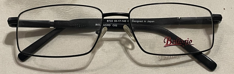 Bellagio C02 Eyeglasses Frames – B722 – Size 55-17-140 – Store Sample