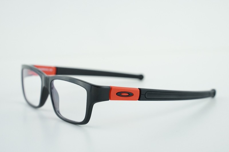 OY8005-0347 Kid’s Oakley Marshal XS Polished Black Red 47-14 Frames