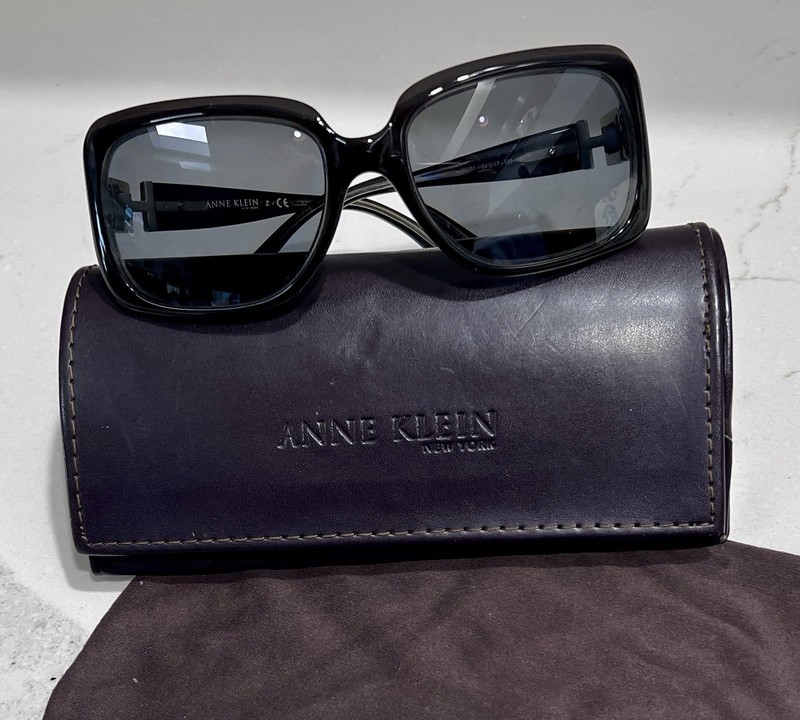 Vtg Anne Klein Black Sunglasses AK3165 304/81 54-17-125 2N FRAMES ONLY *READ