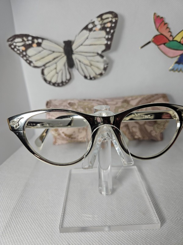 Vintage Polished Aluminum Silver Cat Eye Eyeglasses Frames 46-20 135 USA
